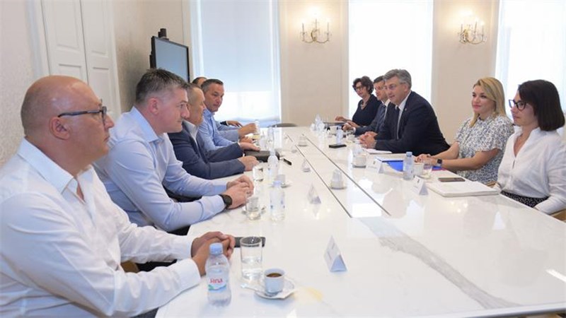 Predsjednik Vlade primio predstavnike pet nacionalnih sportskih saveza